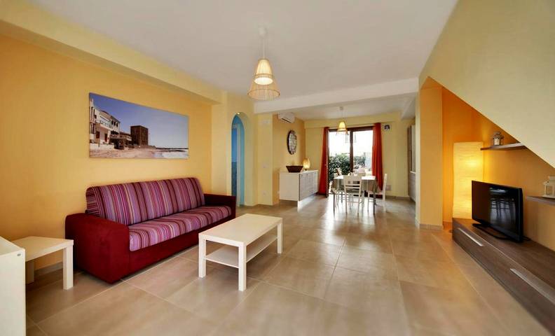Appartement de vacances pour 8 personnes, avec Jardin à Punta Secca