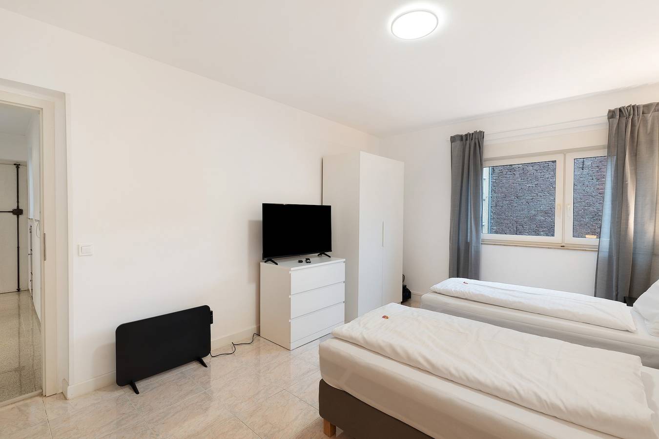 Ganze Wohnung, Ferienwohnung 'Die Edisonstraße' mit Wi-Fi in Pforzheim, Nordschwarzwald