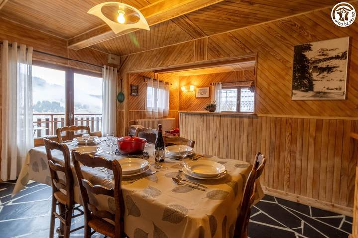 Chalet pour 6 personnes, avec terrasse à Notre-Dame-de-Bellecombe - 2