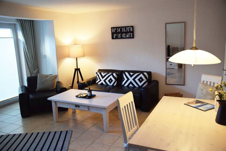 Ferienwohnung für 3 Personen, mit Terrasse und Garten - 1