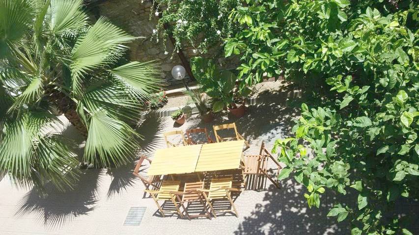 B&b per 3 persone, con Balcone e Giardino nonché Panorama a Reggio di Calabria