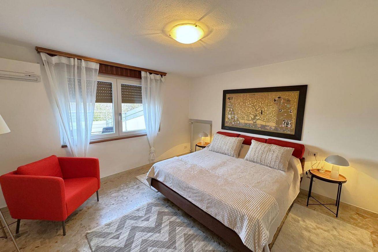 Ganze Wohnung, Ferienwohnung für 4 Personen mit Garten in Lipomo, Brianza