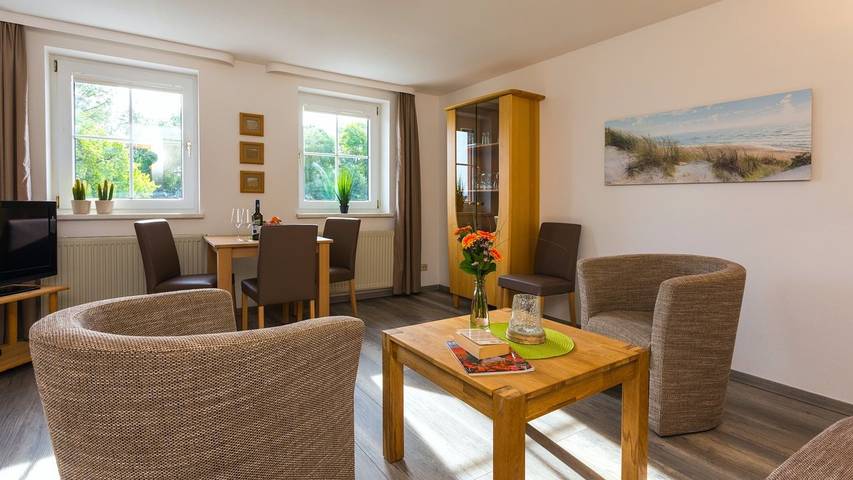 Ferienwohnung für 4 Personen, mit Terrasse in Lütow - 4