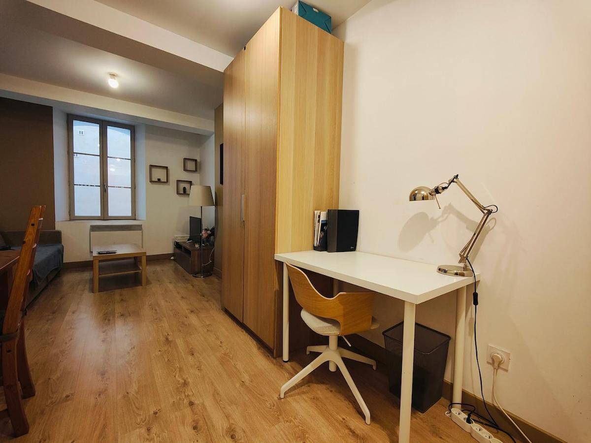 Appartement entier, Cosy & Rénové - Clim & Wifi - Hypercentre in La Valette-du-Var, Côte méditerranéenne (France)