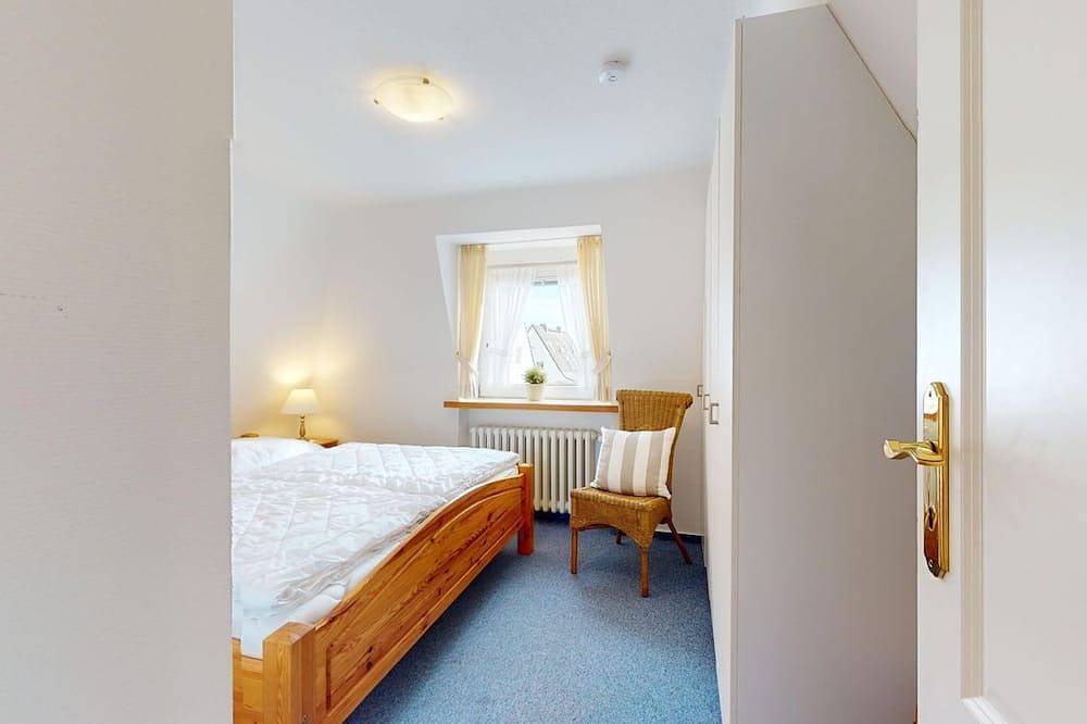 Ganze Wohnung, Marianne - Großzügiges Appartement für bis zu 6 Personen im Herzen von Hörnum. in Hörnum, Sylt