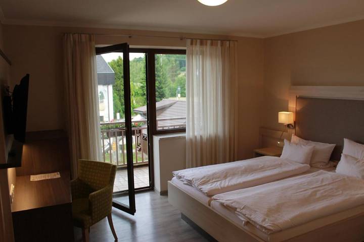 Hôtel pour 2 personnes, avec terrasse ainsi que jardin et vue à Georgenberg - 3