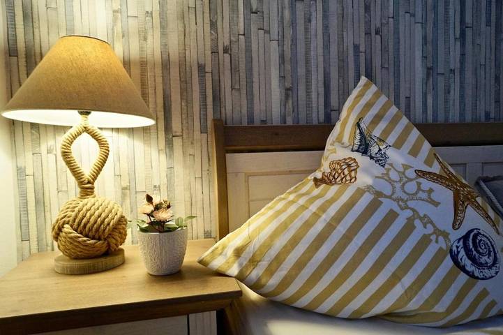 Ferienhaus für 6 Personen, mit Terrasse und Ausblick in Tanne - 3