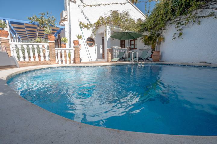 Vakantiehuis "Villa Capistrano" met zwembad, tuin & wifi in Senorio de Capistrano, El Capistrano