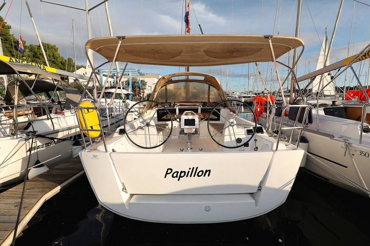 Barco para 4 personas, con jacuzzi - 1
