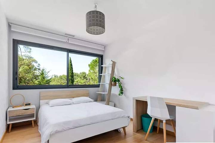 Location de vacances pour 12 personnes, avec jacuzzi et sauna, animaux acceptés à Prades-le-Lez - 3