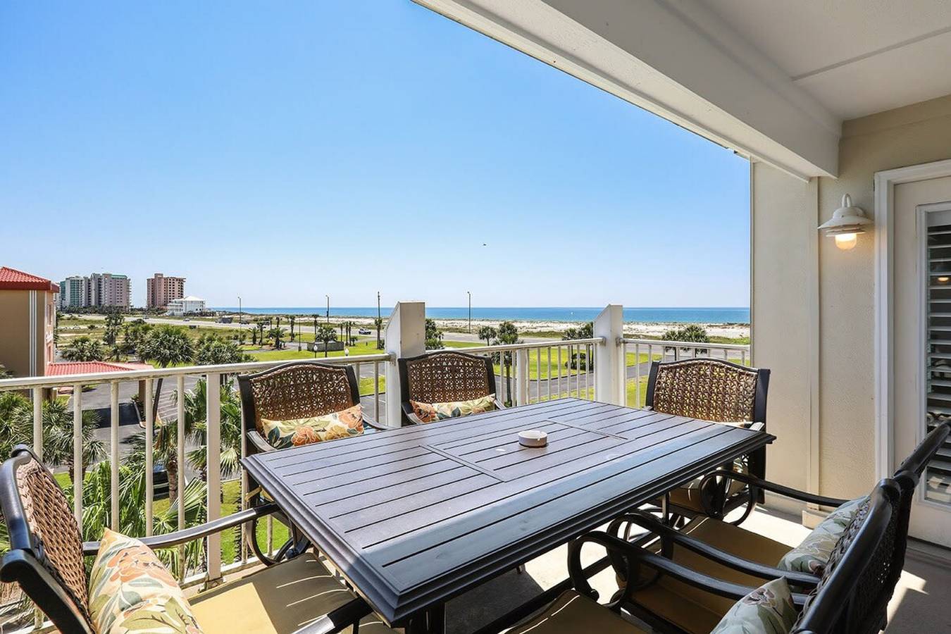 Ganze Wohnung, Portside 304 Deeded boat slip w Lift water view in Orange Beach, Baldwin County