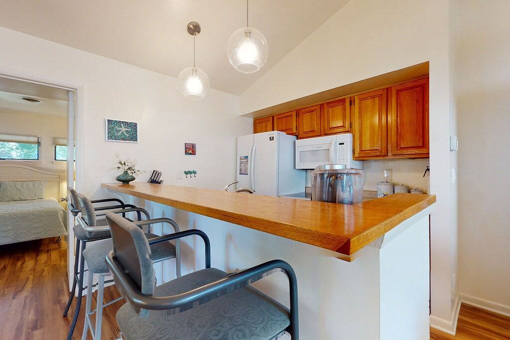 Ganze Wohnung, Sea Colony Tennis 1st floor condo w/ basketball court, free Wifi, and pool in Sea Colony, Middlesex Beach