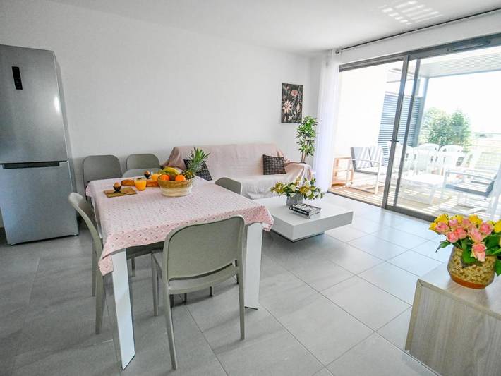 Appart’hôtel pour 6 personnes, avec Balcon ainsi que Terrasse et Vue