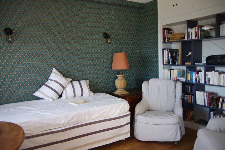 Location de vacances pour 9 personnes, avec terrasse et jardin dans Lerat - 2