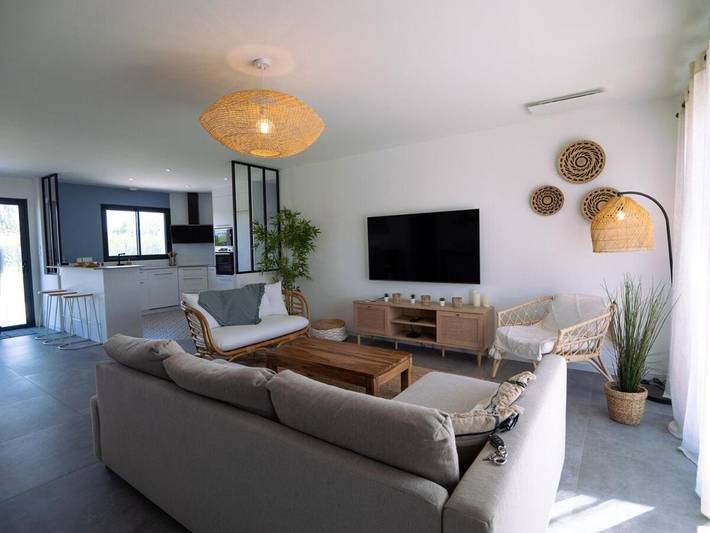 Gîte pour 12 personnes, avec jardin et terrasse à L'Île-d'Olonne - 4