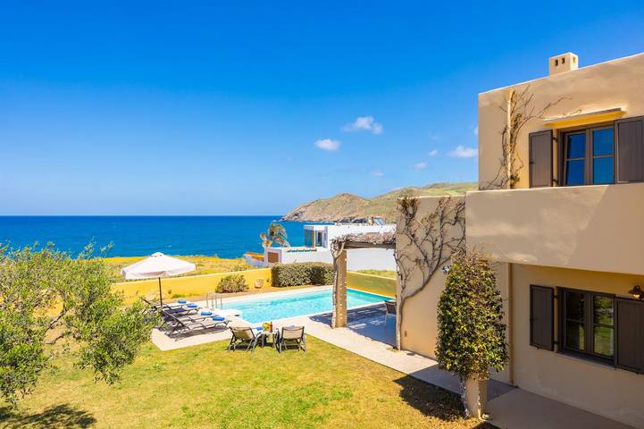 Villa für 6 Personen, mit Meerblick und Terrasse sowie Garten auf Kreta