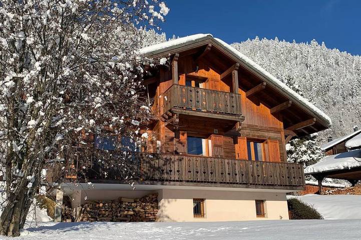 Chalet pour 10 personnes, avec Balcon et Jardin à Saint-Nicolas-la-Chapelle