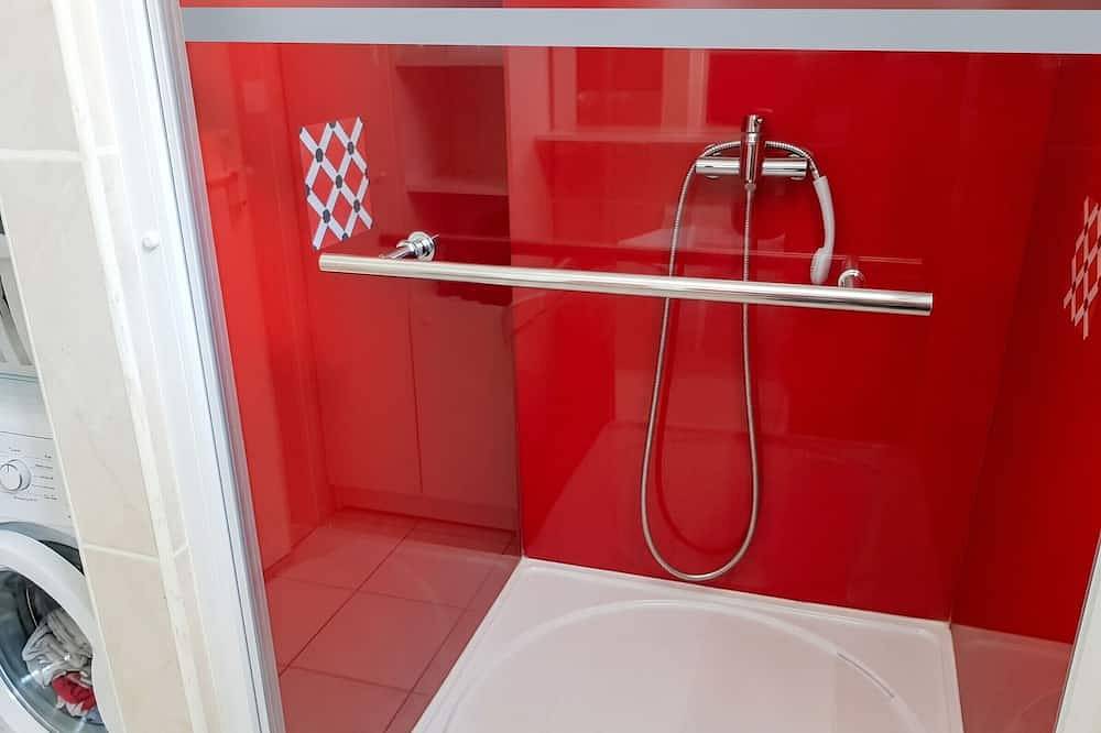 Appartement entier, Homerez - Apt charmant au Luc in Le Luc, Région de Draguignan