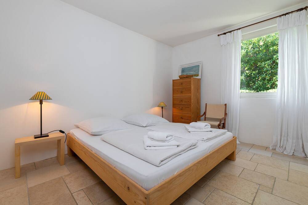 Ganze Wohnung, Traumhaftes Apartment, in Sveta Marina, mit Garten, grosser Terrasse, Pavillon in Raša, Ostküste Istrien