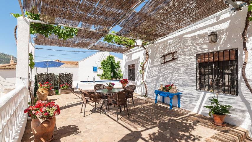 Chalet para 6 personas, con piscina y balcón/terraza en Sierra Mágina - 4