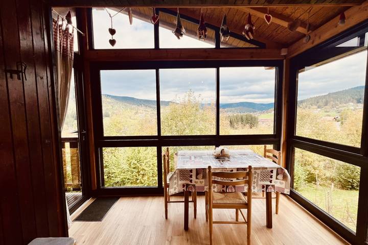 Gîte pour 6 personnes, avec jardin et balcon, adapté aux familles à Xonrupt-Longemer - 2