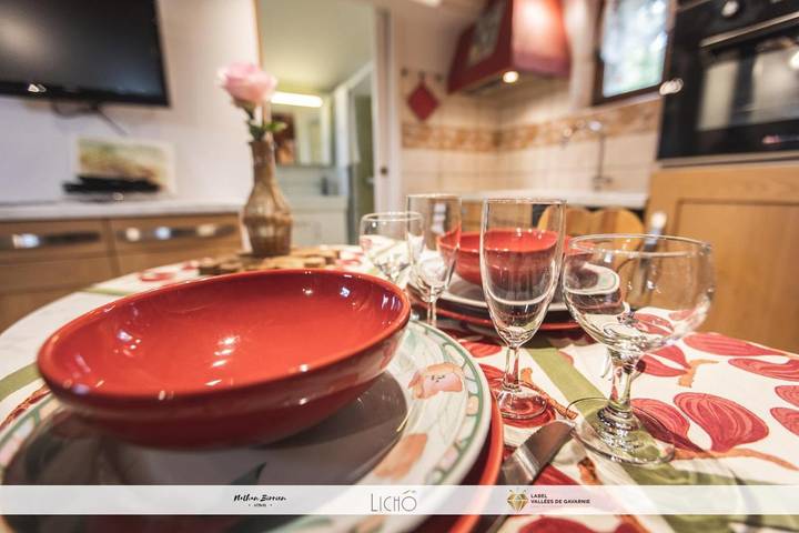 Location de vacances pour 2 personnes, avec vue et jardin, animaux acceptés à Arcizans-Dessus - 4