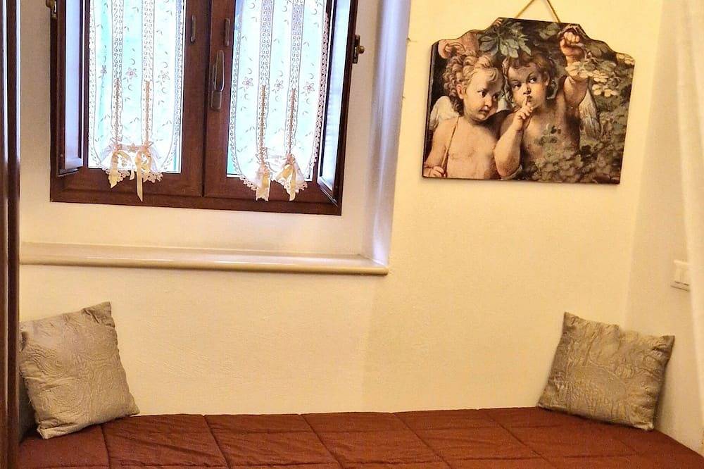 Suite 65 in the heart of Grottaglie's historic center in Grottaglie, Province de Taranto