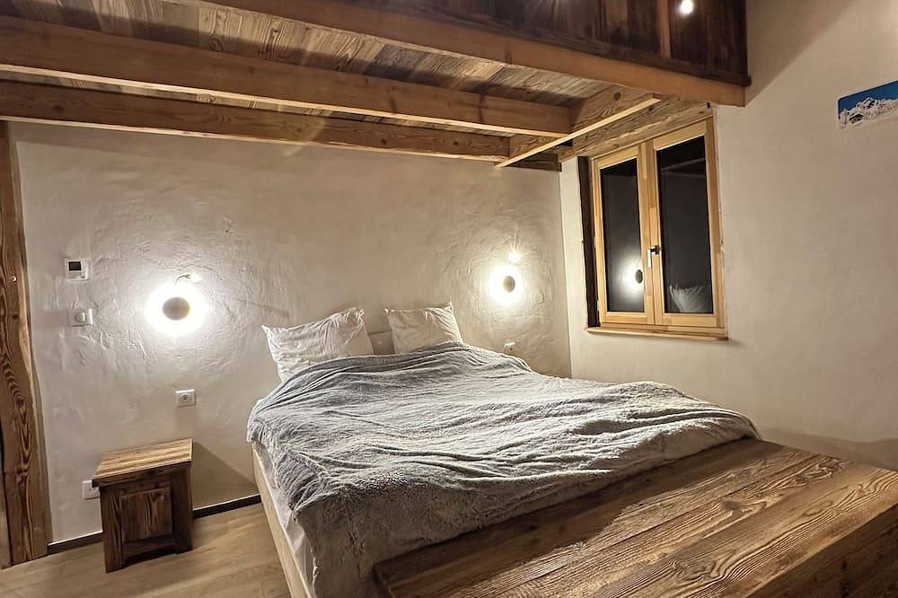 Entire apartment, Bienvenue au Charlet Versaille in Passy, Pays du Mont-Blanc