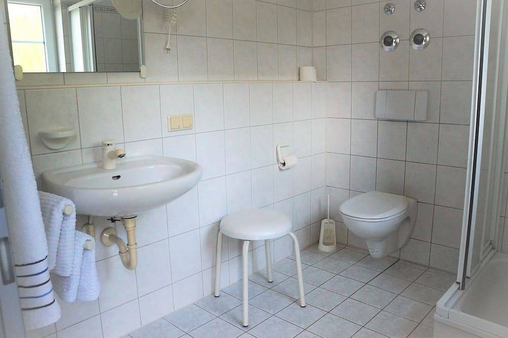 Ganze Wohnung, Ferienwohnung/App. für 4 Gäste mit 63m² in Daisendorf (165602) in Daisendorf, Obersee (Bodensee)