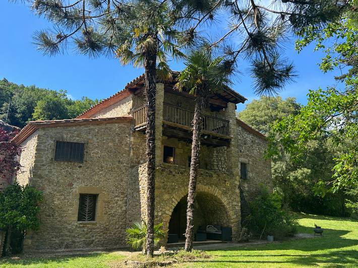 Chalet para 10 personas, con jardín además de jacuzzi y piscina en Provincia de Gerona - 2