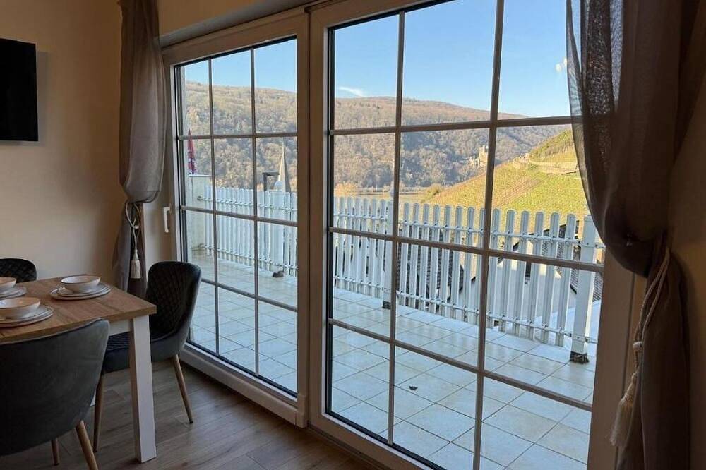 Ganze Wohnung, Haus am Weinberg / Rheinblick #4 in Assmanshausen, Rüdesheim am Rhein