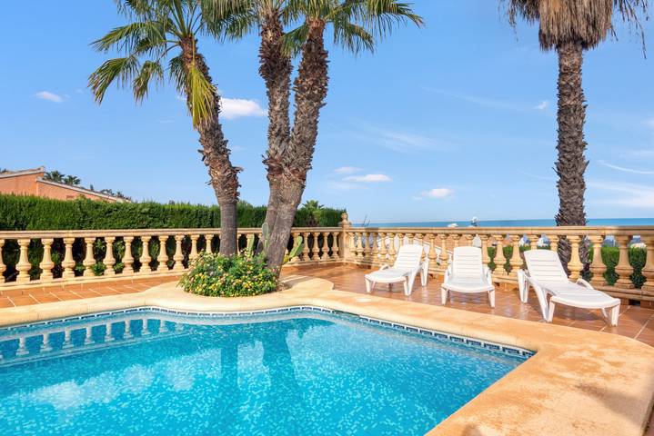 Villa 'Sabina' mit Meerblick, Privatem Pool und Wi-Fi in Montgo, Dénia