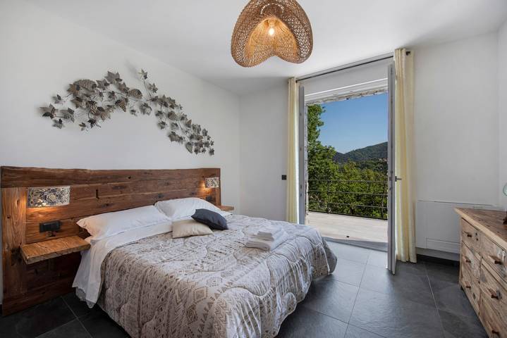 Appartement entier, Appartement de vacances "Villa Lice - Sciacchetrà" avec vue sur les montagnes, jardin et Wi-Fi in Casarza Ligure, Riviera di Levante