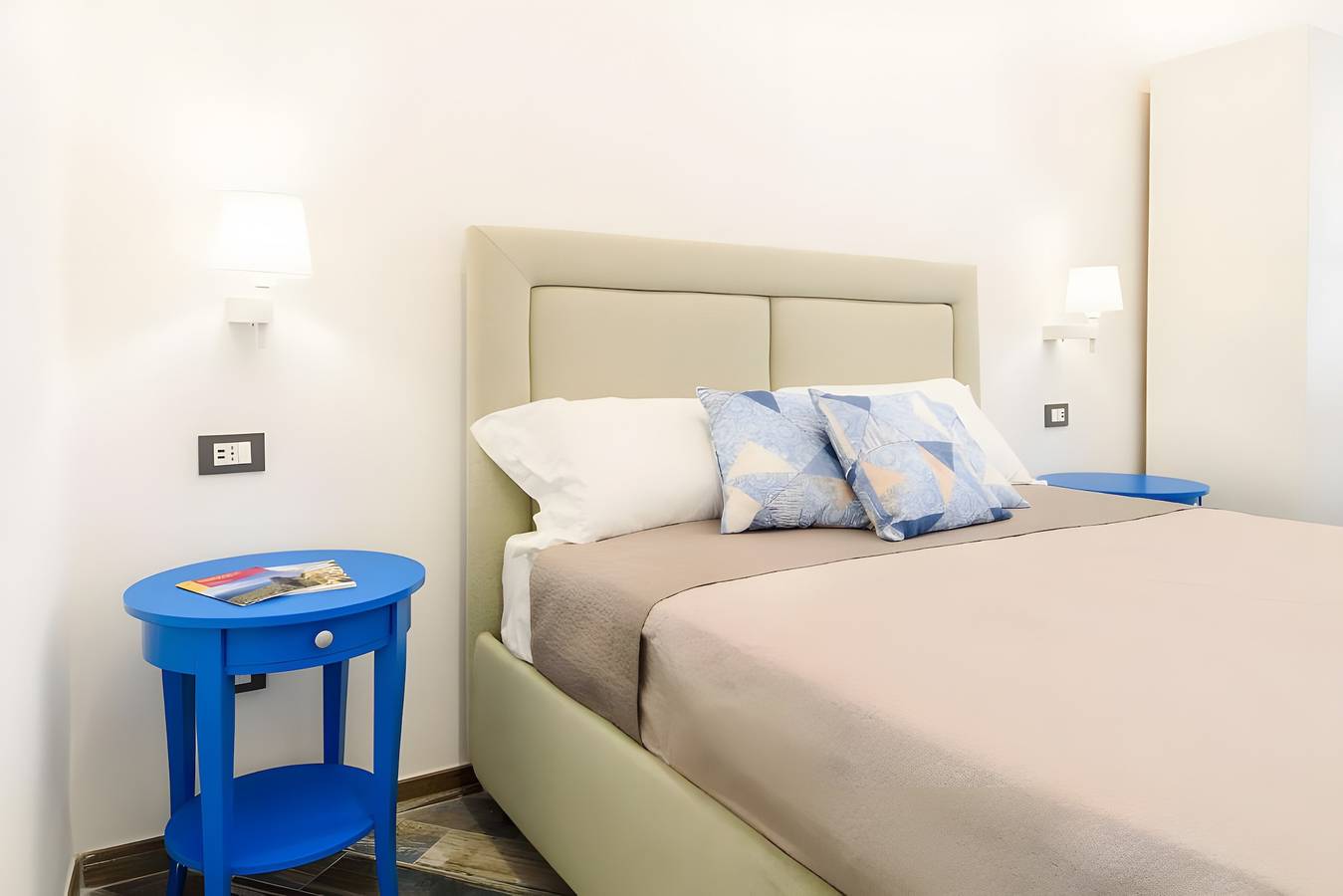 Ganze Wohnung, Apartment „Capri Luxury Room“ mit Wlan und Klimaanlage in Meta, Neapel Provinz