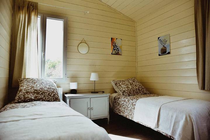 Location de vacances pour 8 personnes, avec jardin ainsi que piscine et vue, adapté aux familles à Dévillac - 4