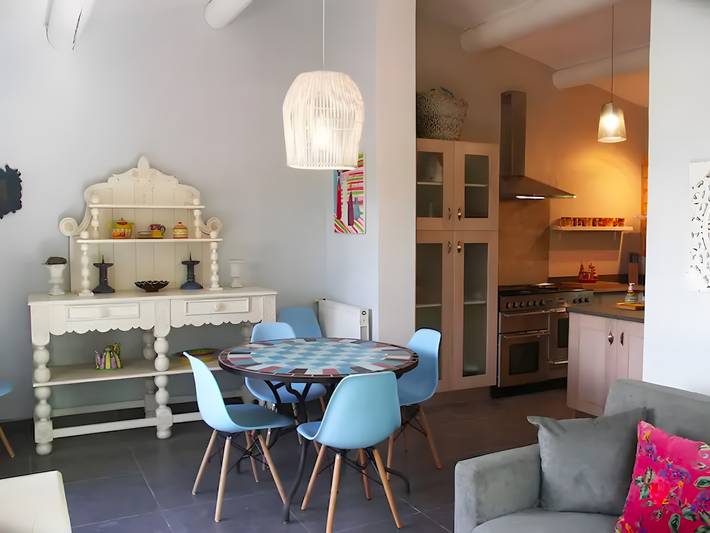 Gîte pour 5 personnes, avec jardin dans le Vaucluse - 2