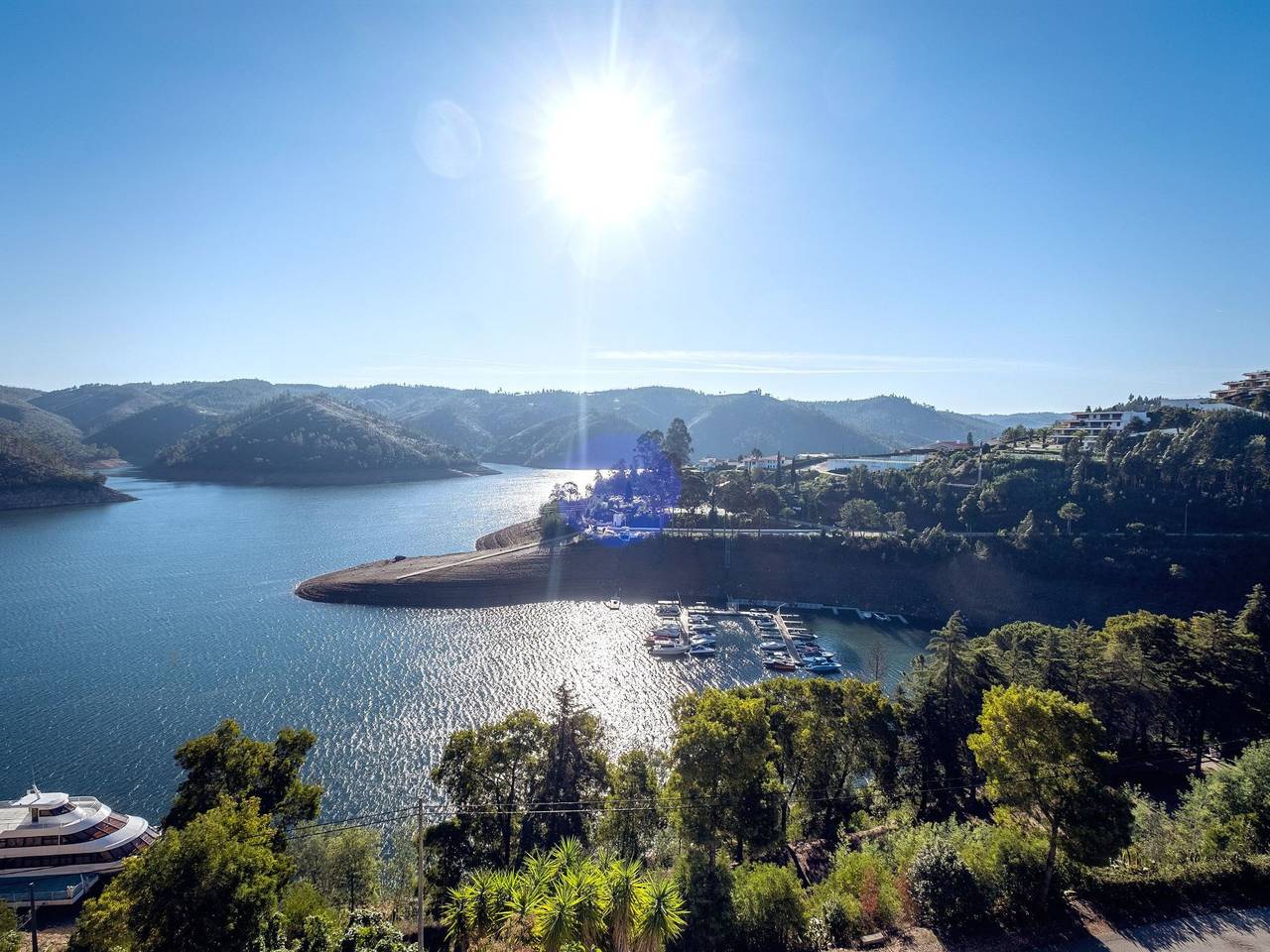 Ferienvilla "Blue Lake House" mit Sauna in Alentejo
