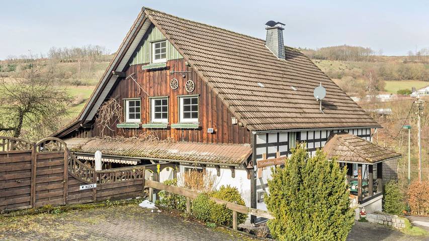 Ferienwohnung für 3 Personen, mit Terrasse, mit Haustier am Biggesee - 2