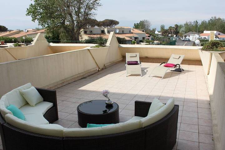 Gîte pour 2 personnes, avec terrasse dans Cap d'Agde naturiste