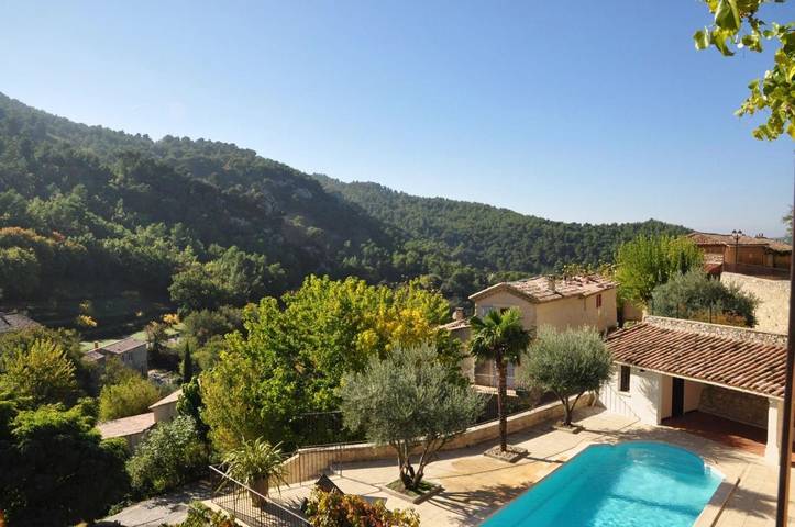Location de vacances pour 4 personnes, avec piscine ainsi que jardin et vue à La Roque-Alric - 4