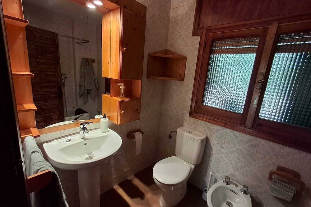 Apartamento entero, **El Jardin Secreto**: casa con encanto en El Boalo (Sierra de Madrid) in El Boalo, Provincia de Madrid