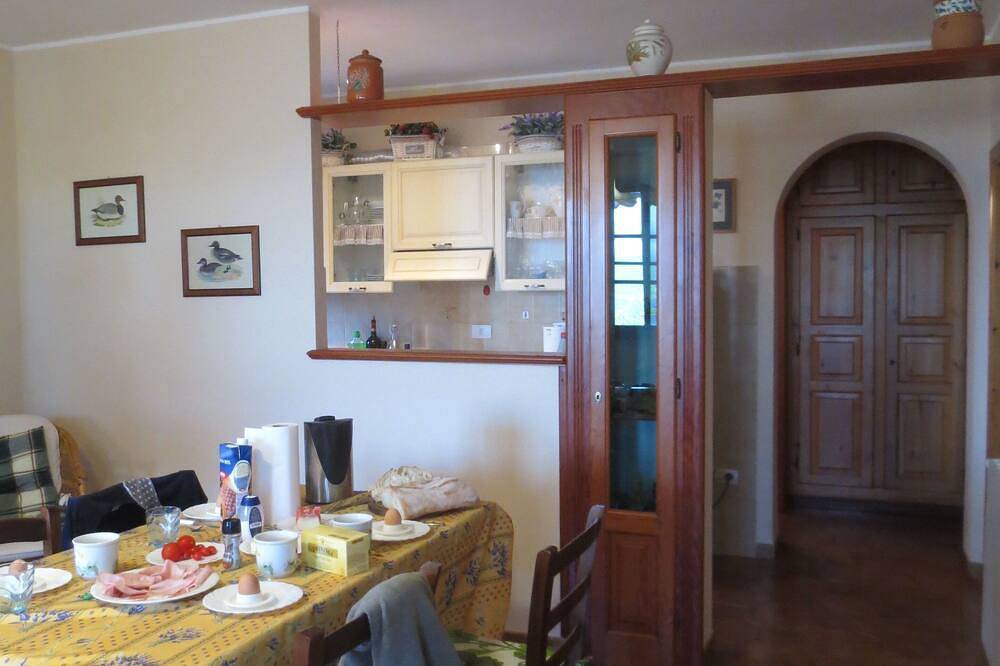 Latrappolina - Ferienhaus mit Meerblick, ruhig, Wlan, max. 6 Pers, 80 qm,3 Schlz in Morcone (Capoliveri), Capoliveri