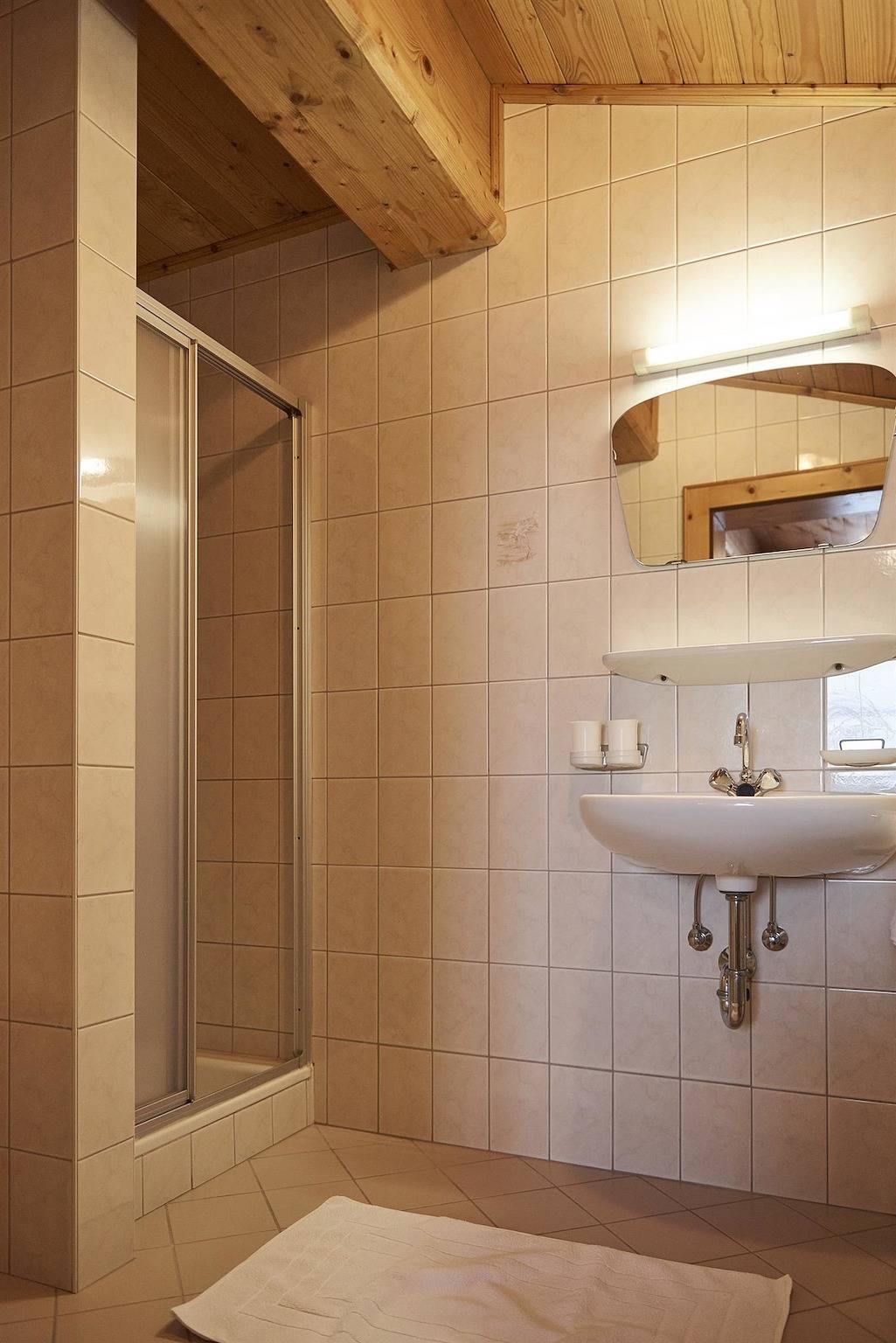 Apartamento vacacional entero, Apartment"2+3"/Wohn-Schlafraum/Bad,Wc,Tv,Blk in Kössen, Kaiserwinkl