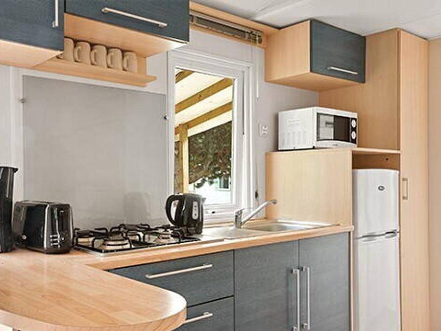 Camping maeva Escapades Millau Plage - Mobilhome 6 personas - Mobil-home | Confort | 2 Dormitorios | 4/6 Pers. | Terraza elevada in Millau (Francia), Parc naturel régional des Grands Causses