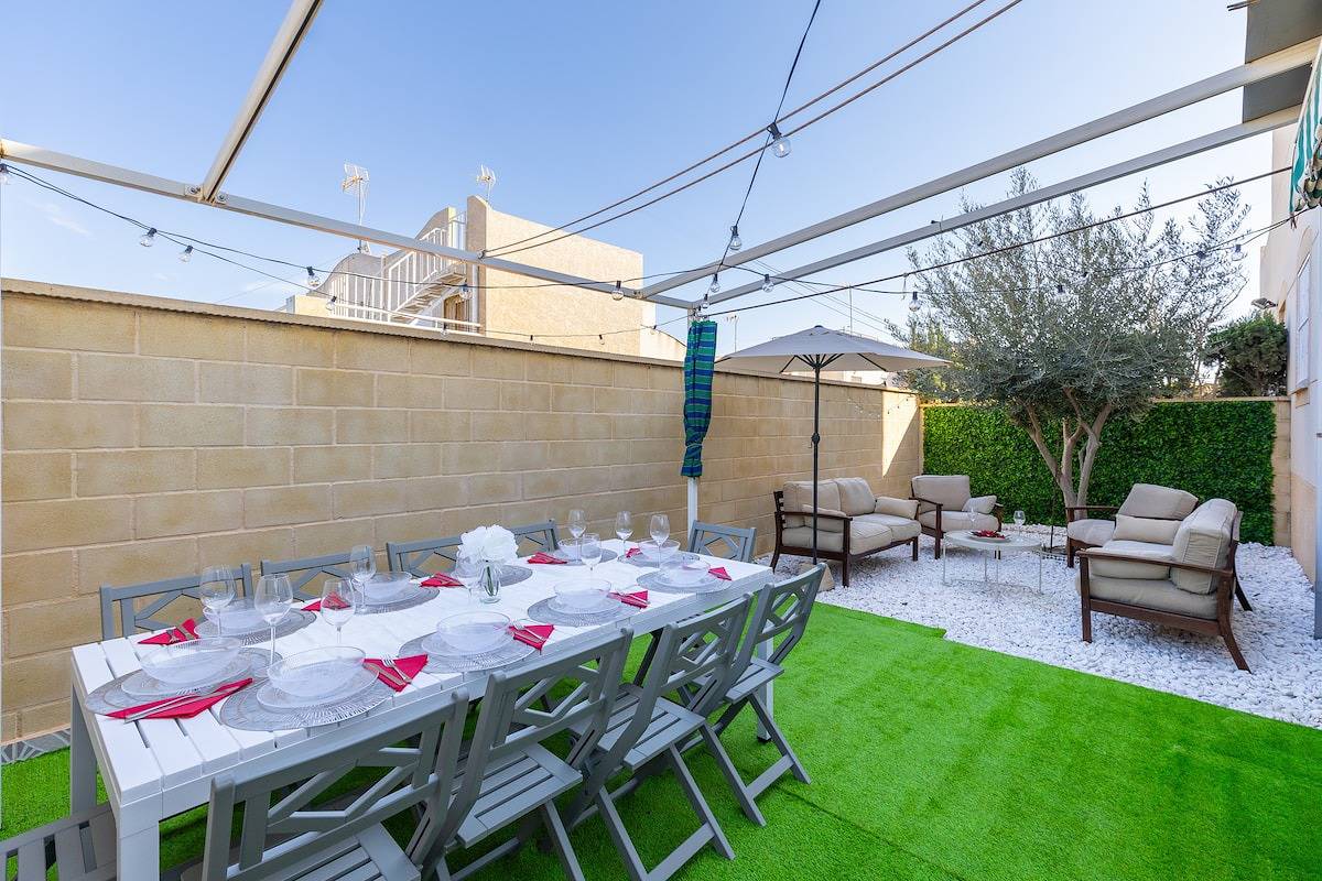 Villa pour 8 personnes avec vue sur le lac in Torrevieja, Costa Blanca