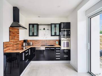 Location De Vacances pour 5 Personnes dans Plomeur, Côte de Cornouaille, Photo 3