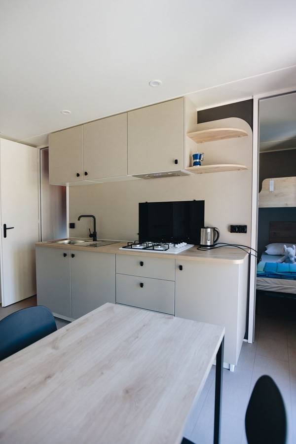 Camping Iris Park Bungalow Agoda für 7 Personen in Moniga del Garda, Gardasee-Berge