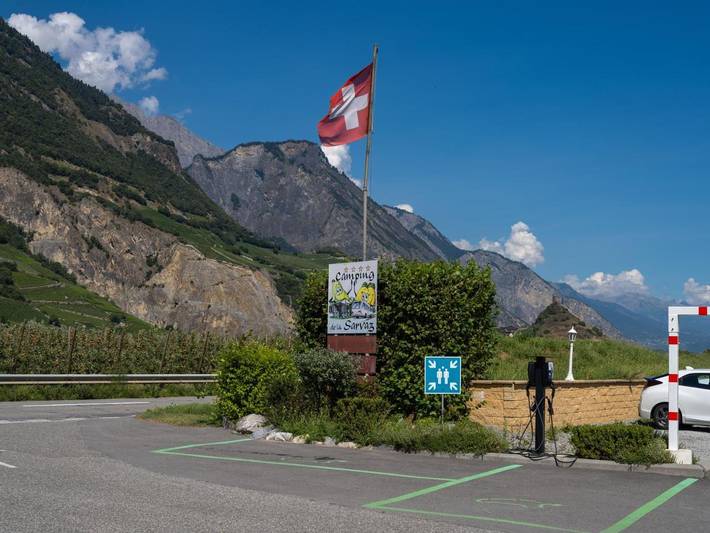 Hôtel pour 2 personnes, avec vue ainsi que jardin et piscine à Saillon - 2