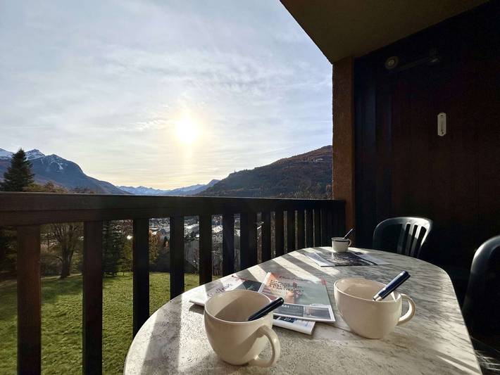 Appartement de vacances pour 4 personnes, avec Balcon ainsi que Terrasse et Jardin