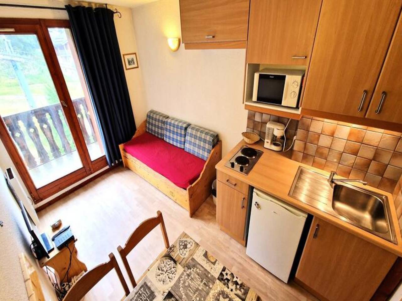 Appartement entier, Chalet à Charmasson près des pistes de ski in Valfréjus, Modane